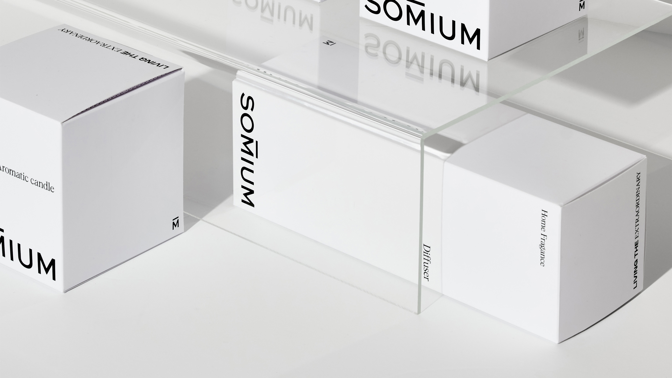 diseno-packaging-grafico-fragance-perfume-somium-evangelisti-3.jpg
