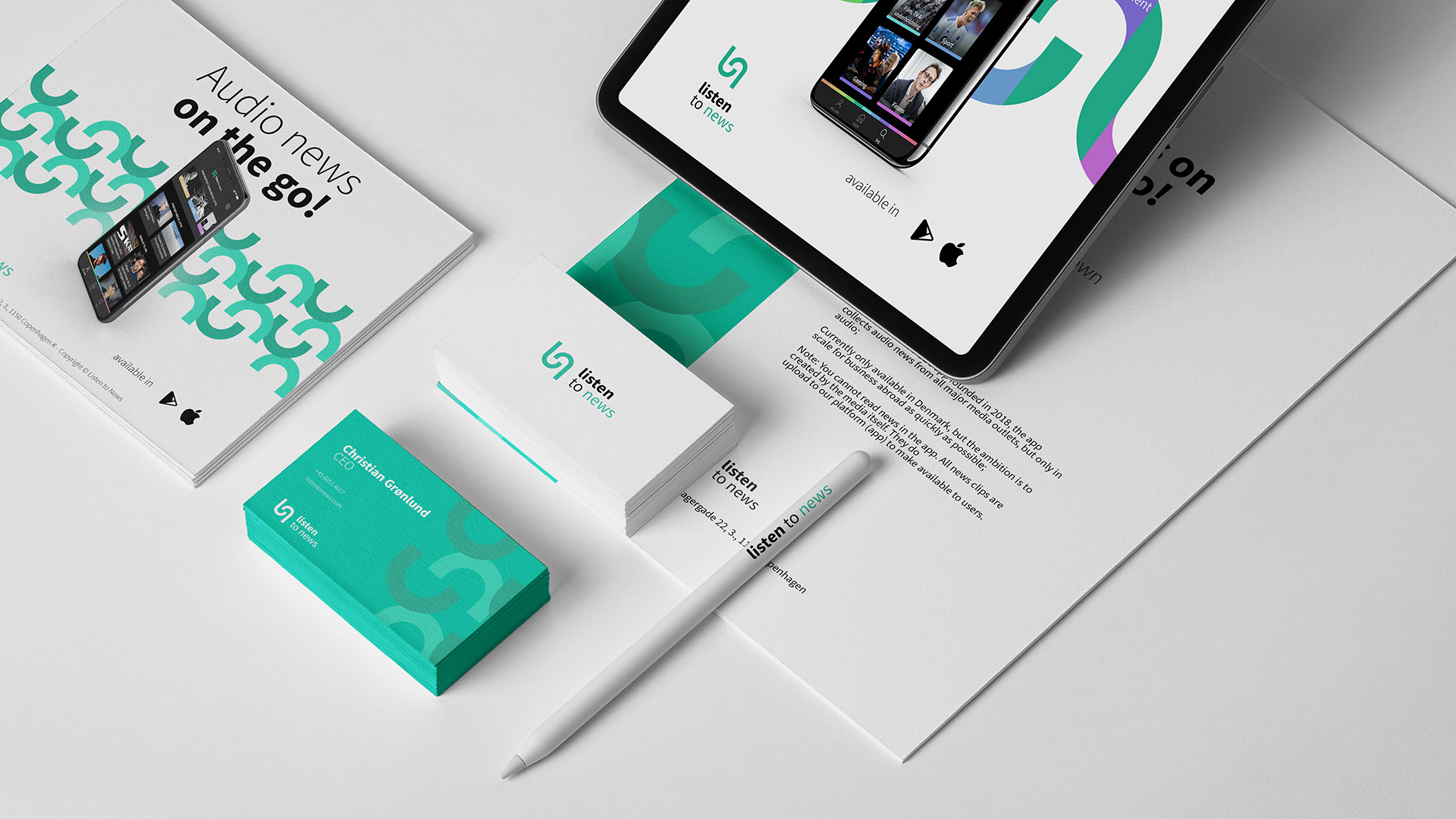 Listen_behance_17_mockup_stationery.jpg Listen_behance_17_mockup_stationery.jpg