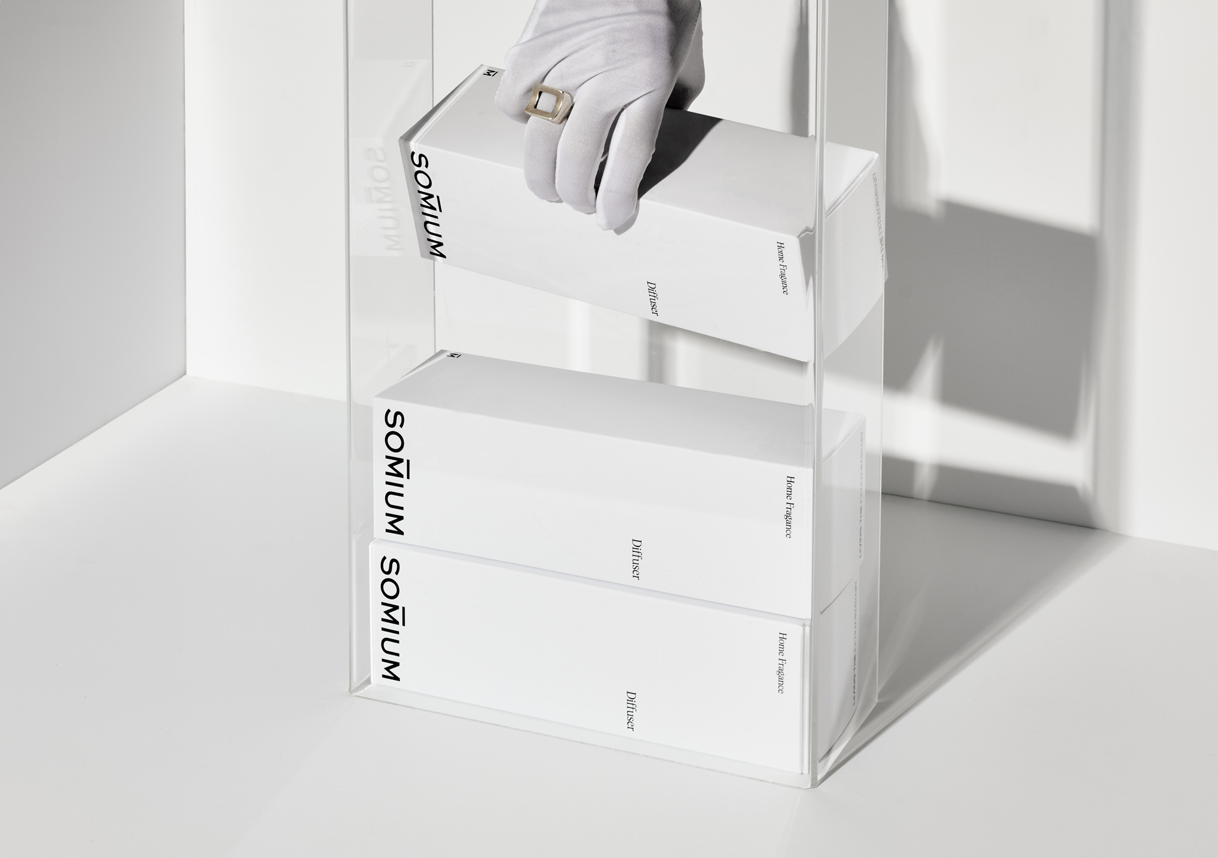 diseno-packaging-grafico-fragance-perfume-somium-evangelisti-10.jpg diseno-packaging-grafico-fragance-perfume-somium-evangelisti-10.jpg